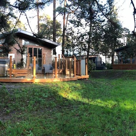 פורדינגברידג' New Forest Lodge - 194 No Pets מראה חיצוני תמונה
